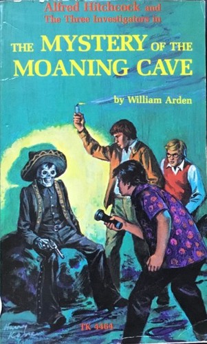 Robert Arthur: The Mystery of the Moaning Cave (Paperback, 1981, Scholastic)