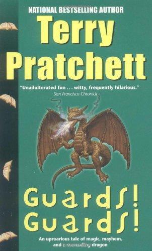 Terry Pratchett: Guards! Guards! (Paperback, 2001, HarperTorch)